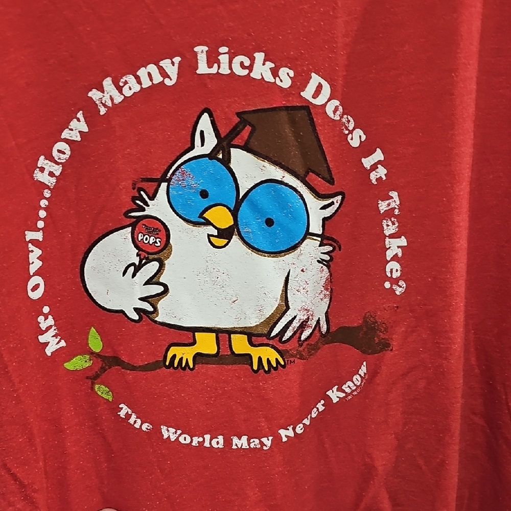 Red Mr. Owl Tootsie Roll Graphic Unisex T-Shirt